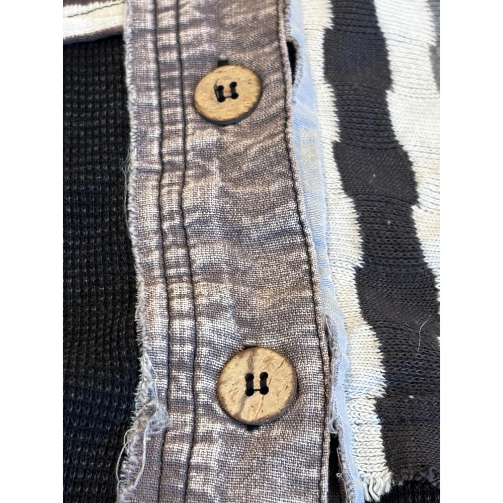 Oli & Hali Women's Patchwork Button Up Shirt Black Grey Stripe Raw Hem Boho L - Picture 9 of 16